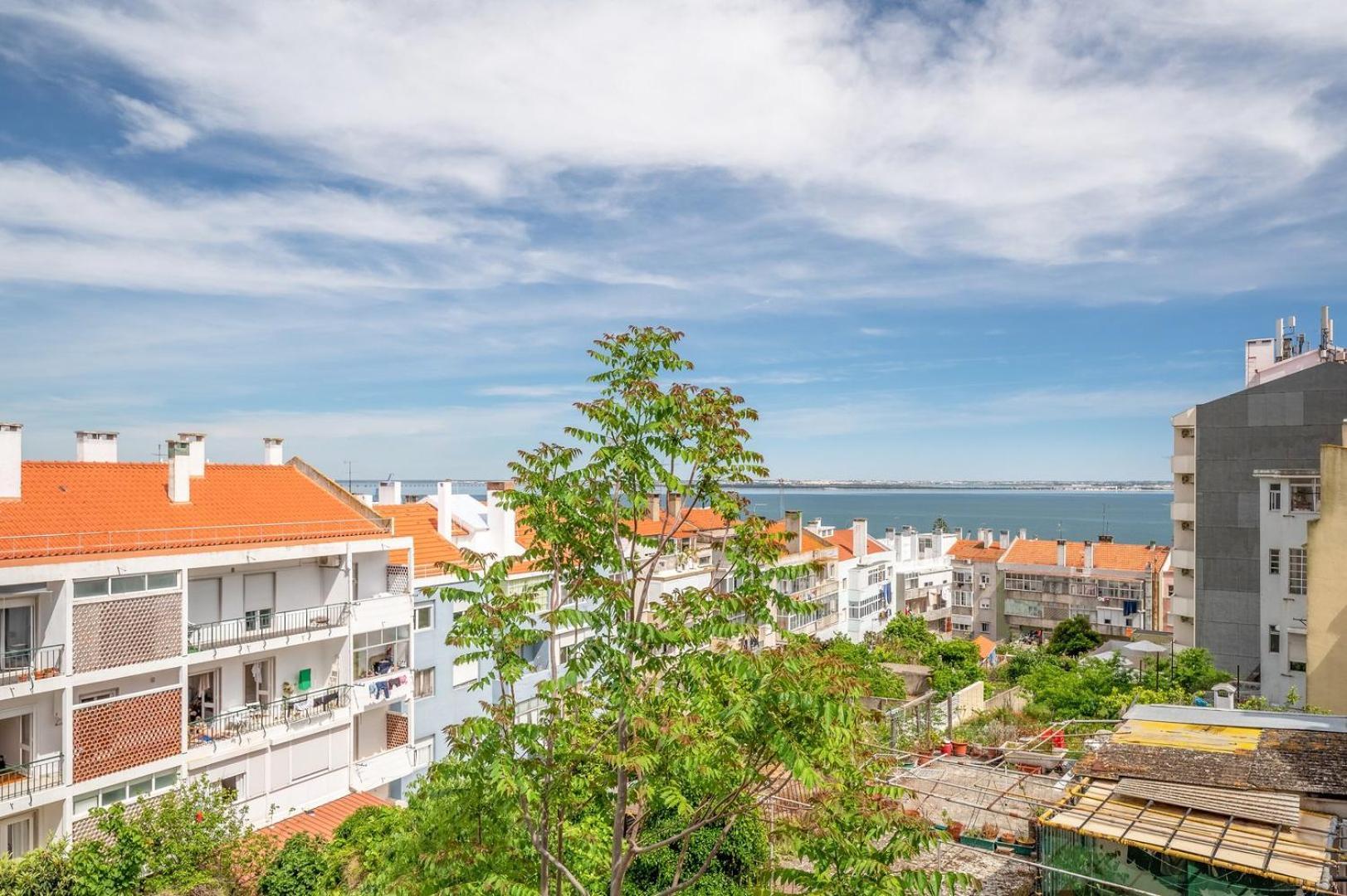 Guestready - Lush Atmosphere In Lisbon Lejlighed Eksteriør billede
